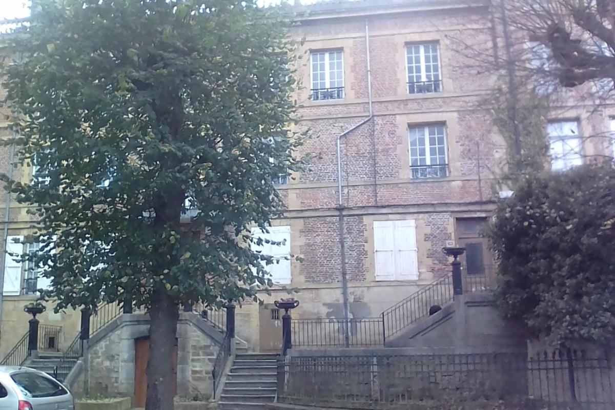 Chambre D'Hote Du Quai Rimbaud Charleville-Mézières Exteriör bild